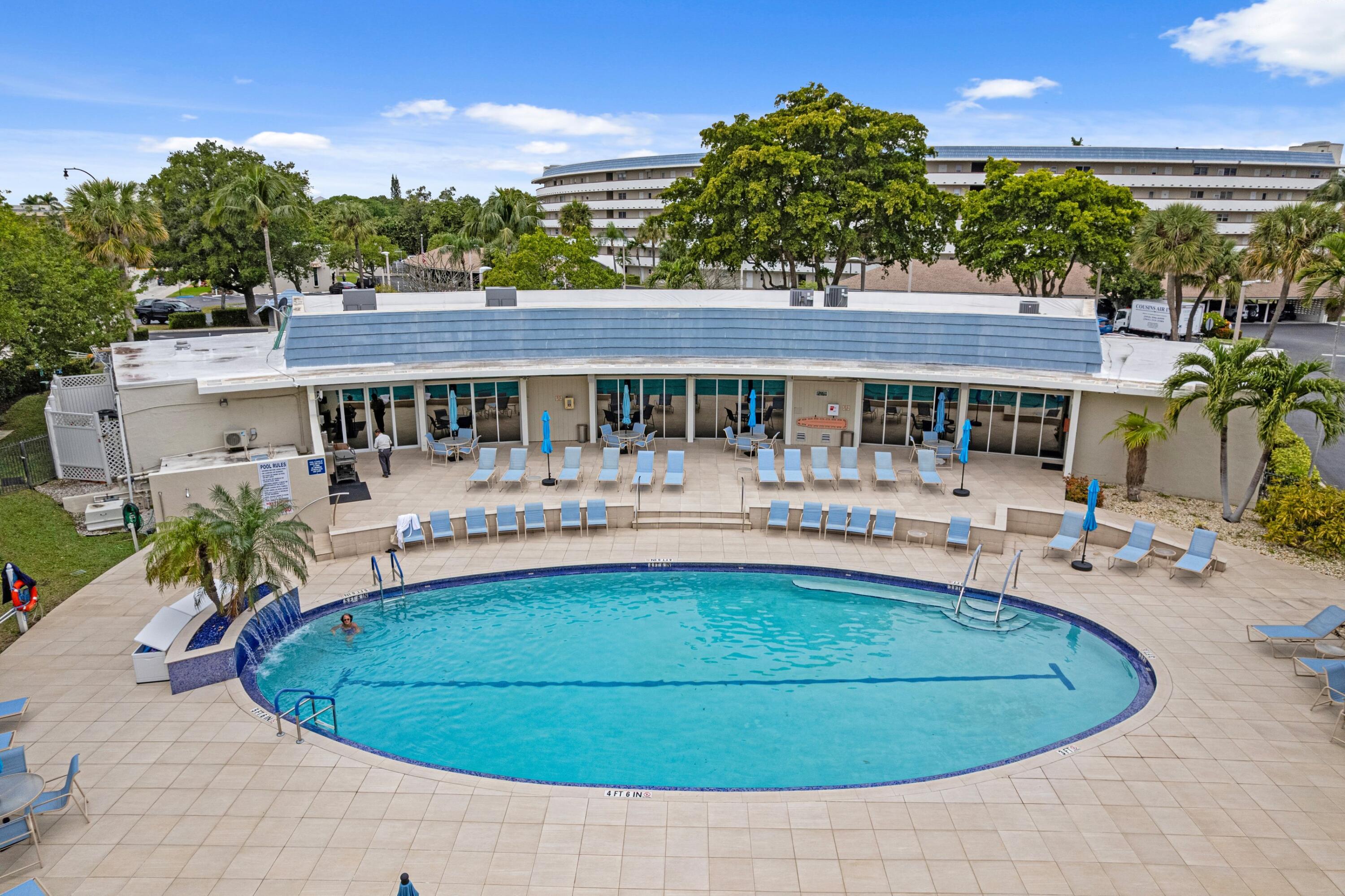 HILLSBORO COVE CONDO - Residential