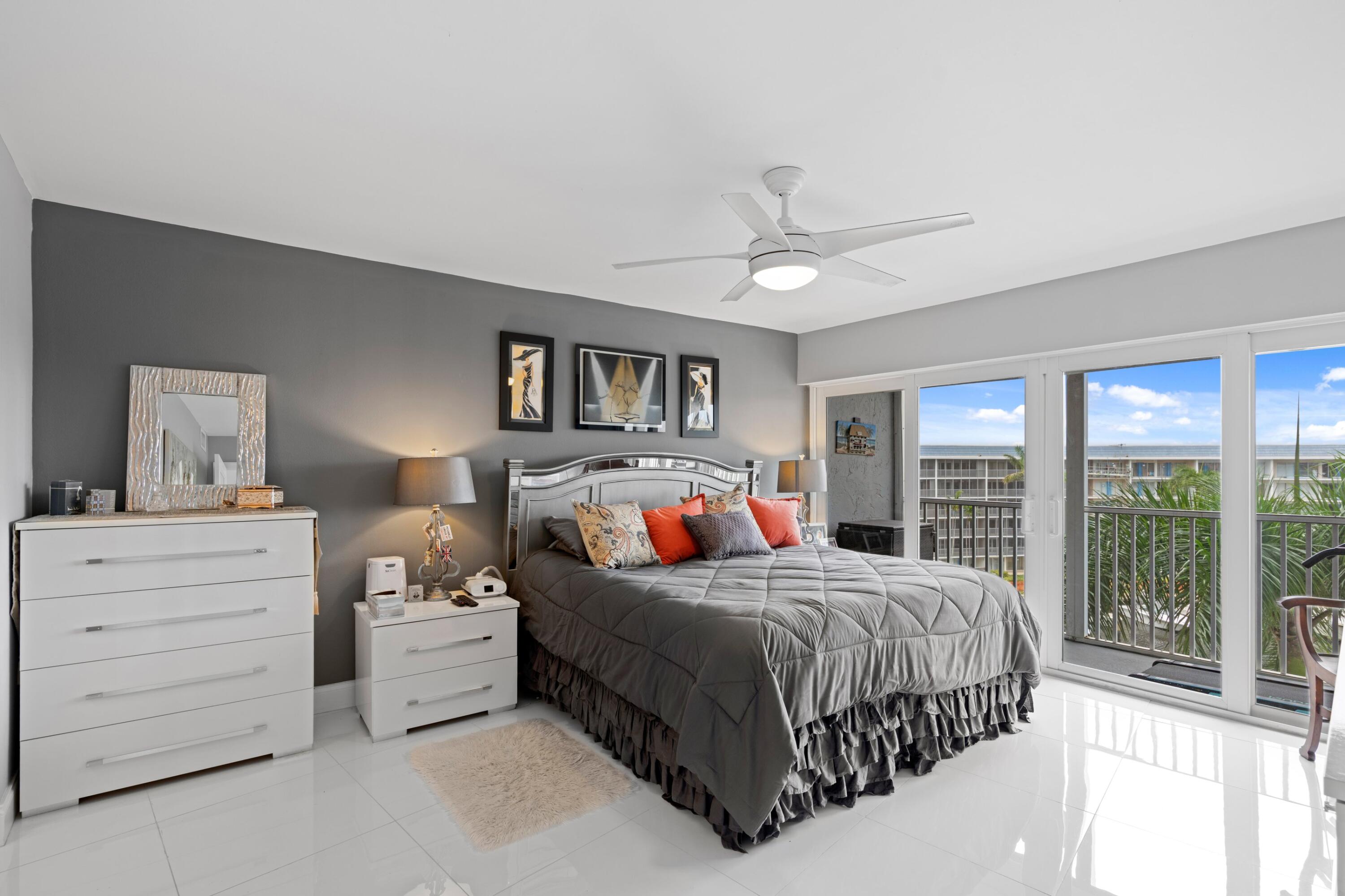 HILLSBORO COVE CONDO - Residential