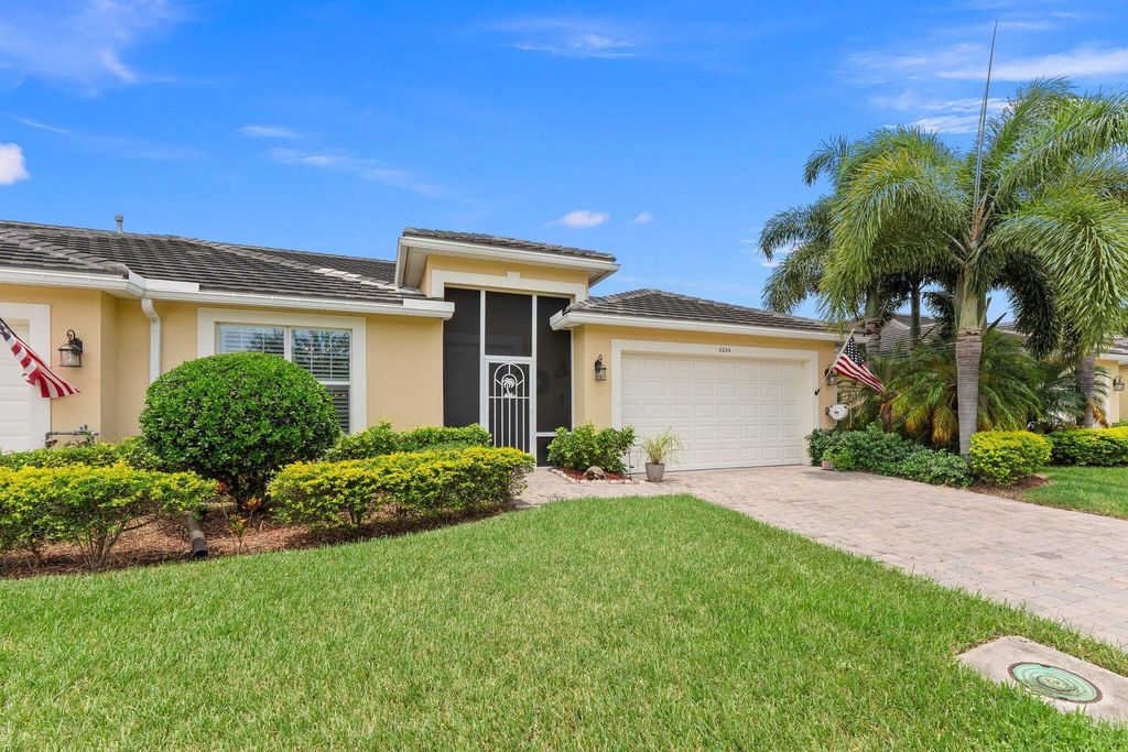 Photo of 6044 NW Cullen Way, Port Saint Lucie, FL 34983 (MLS # R11013283)