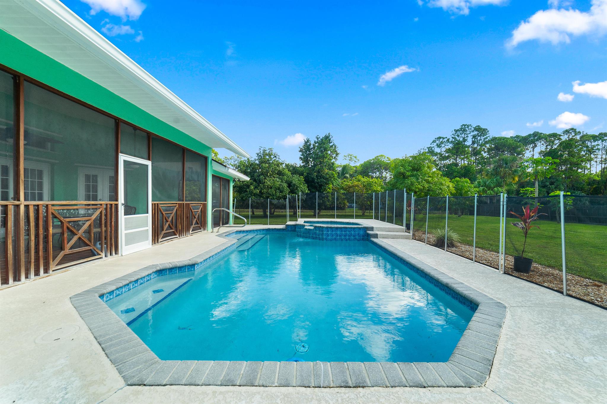 Acreage - Residential