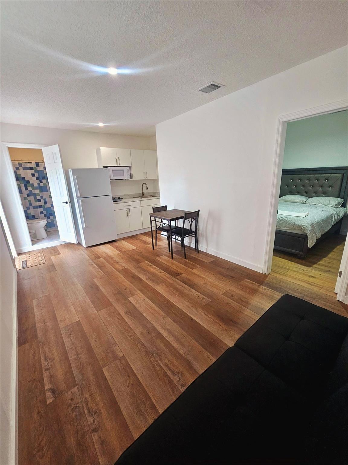 2001 NW 111th Ter