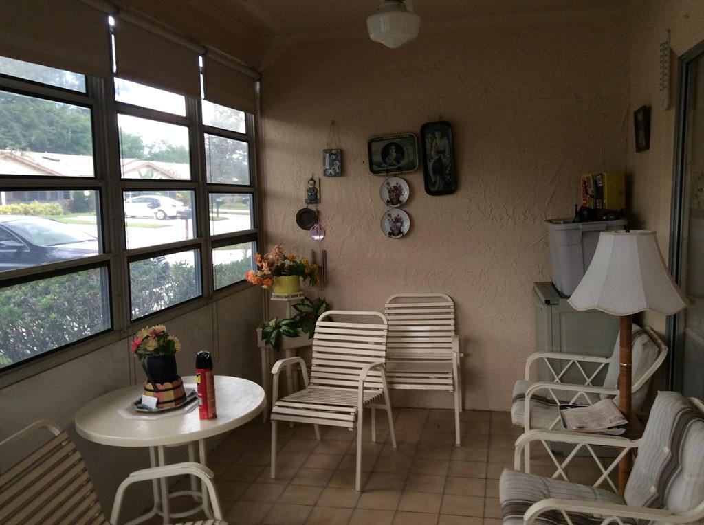 DELRAY VILLAS 3 - Residential Lease