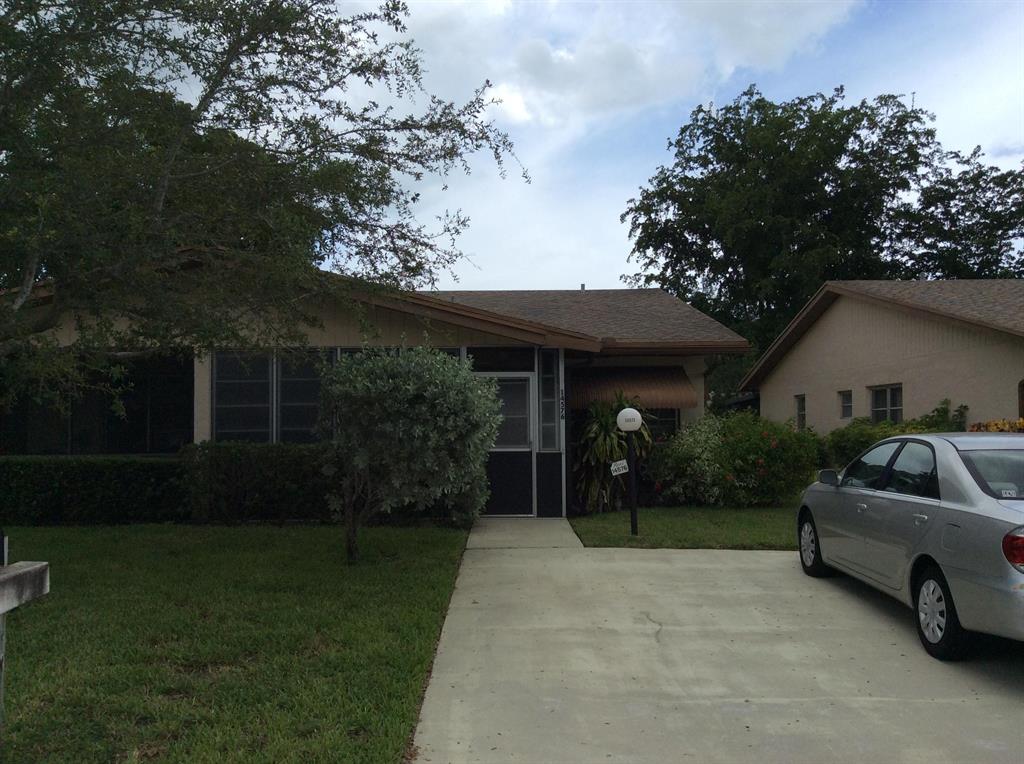 DELRAY VILLAS 3 - Residential Lease