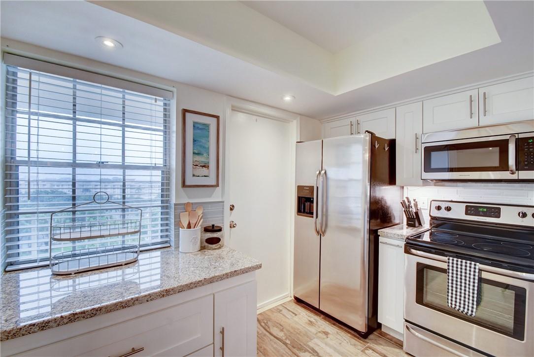 2661 S Course Dr 808