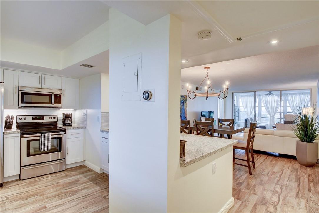 2661 S Course Dr 808