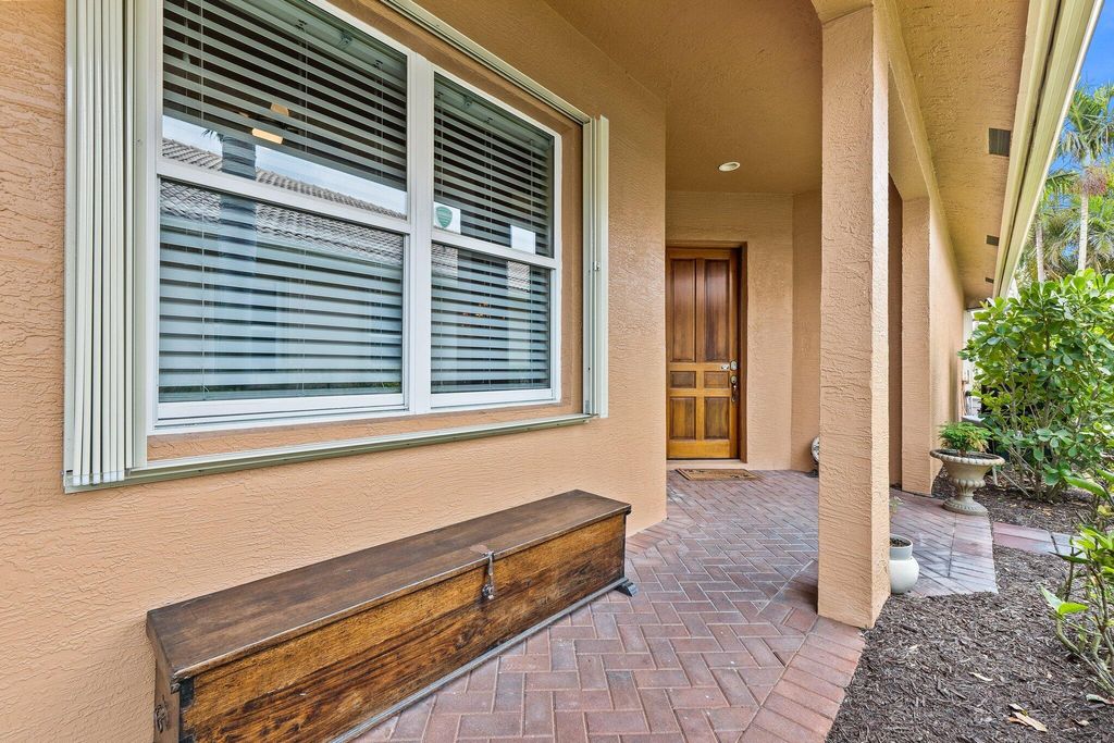 Photo of 1820 Wildcat Cove, Hutchinson Island, FL 34949 (MLS # R10988615)