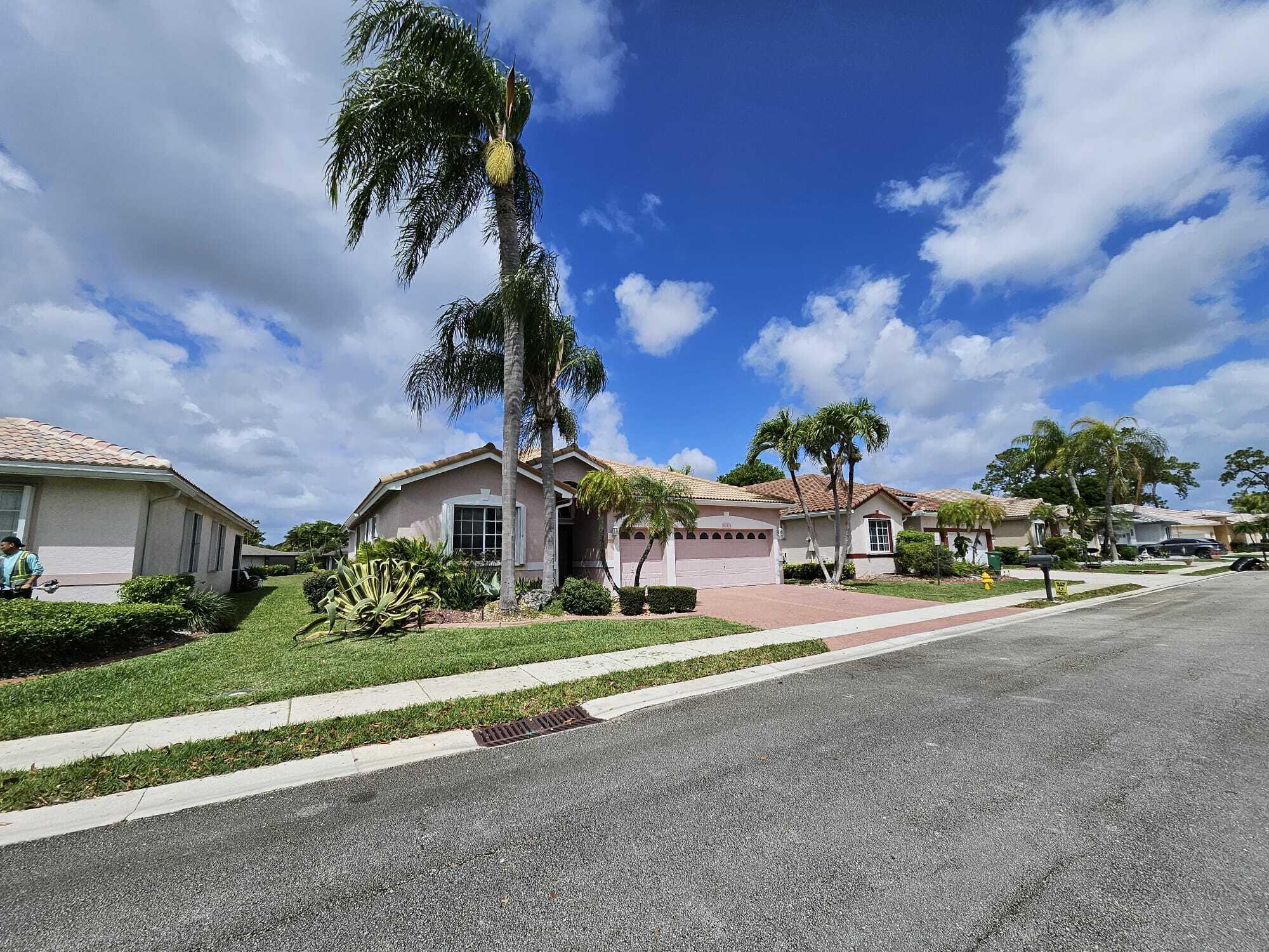 7835 NW 78th Avenue