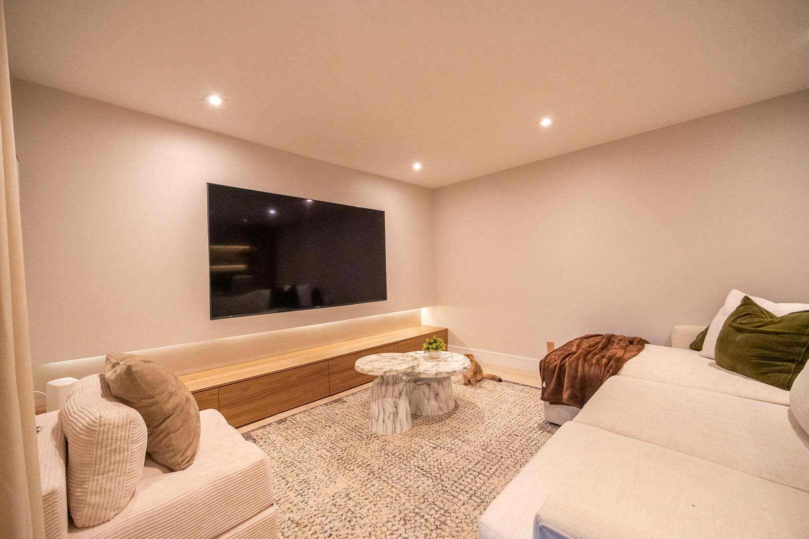 COURTYARDS OF WATERFORD - Residential