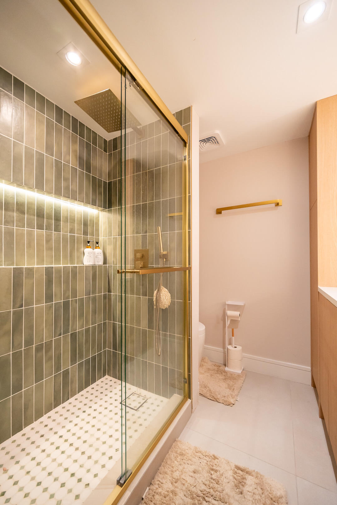 COURTYARDS OF WATERFORD - Residential