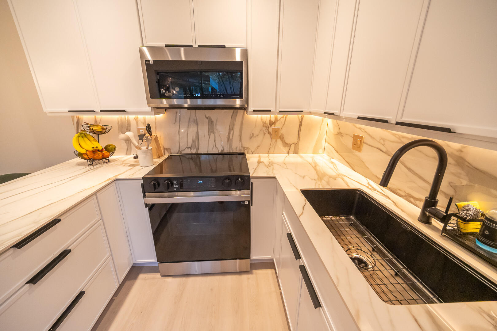 COURTYARDS OF WATERFORD - Residential