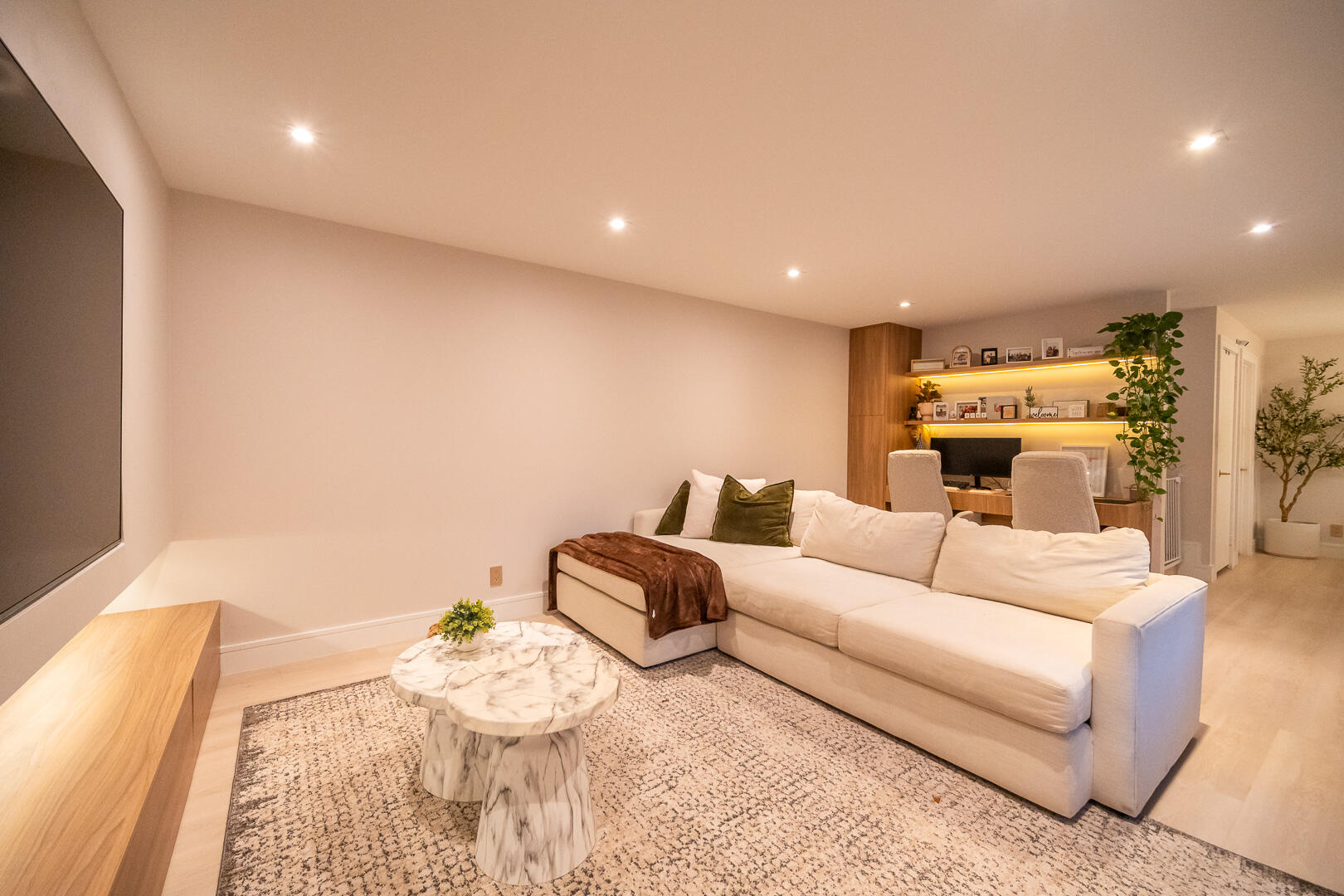 COURTYARDS OF WATERFORD - Residential