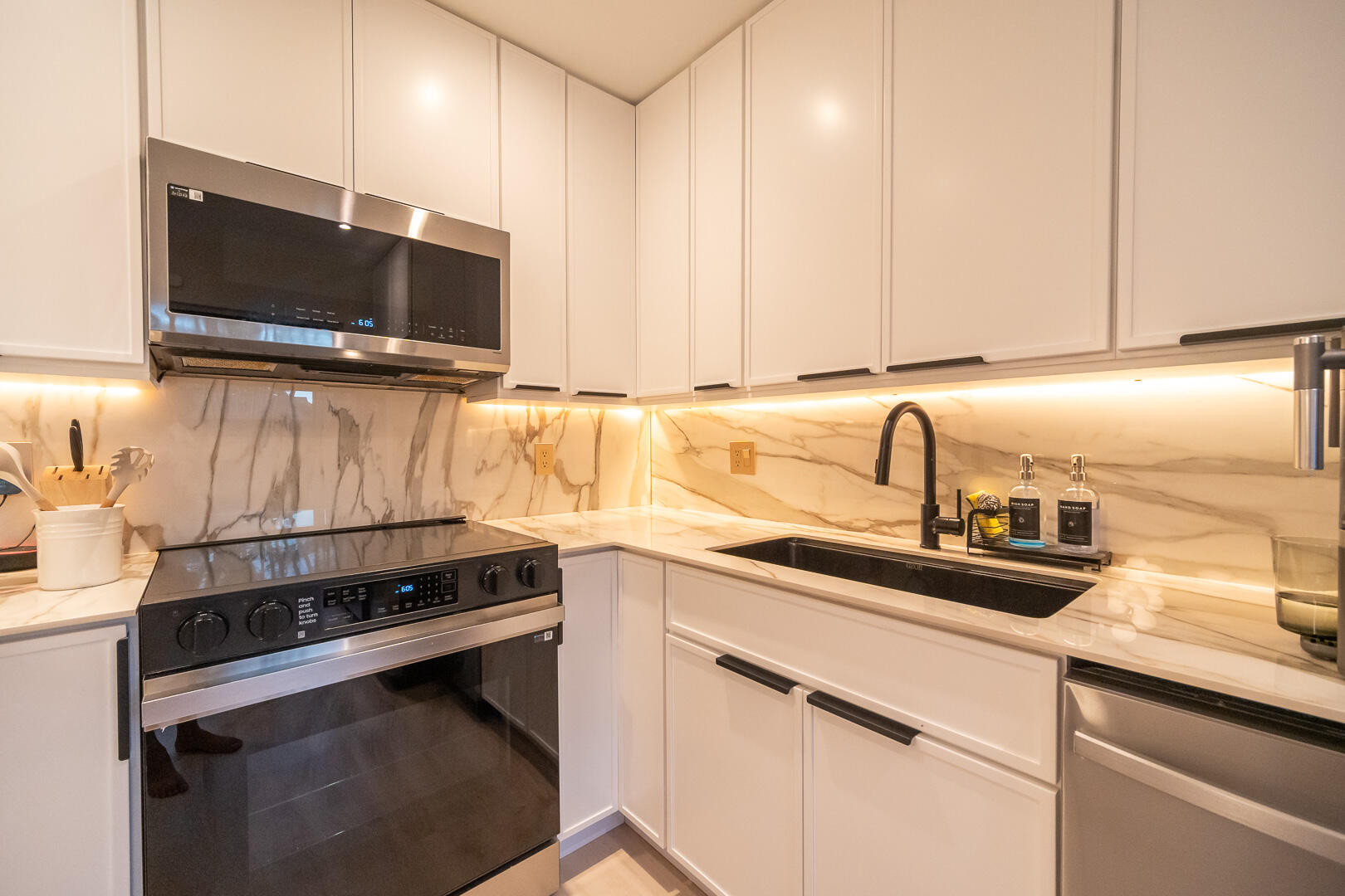 COURTYARDS OF WATERFORD - Residential