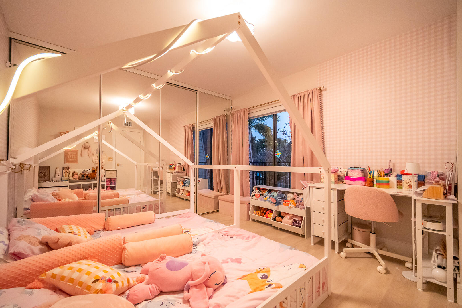 COURTYARDS OF WATERFORD - Residential