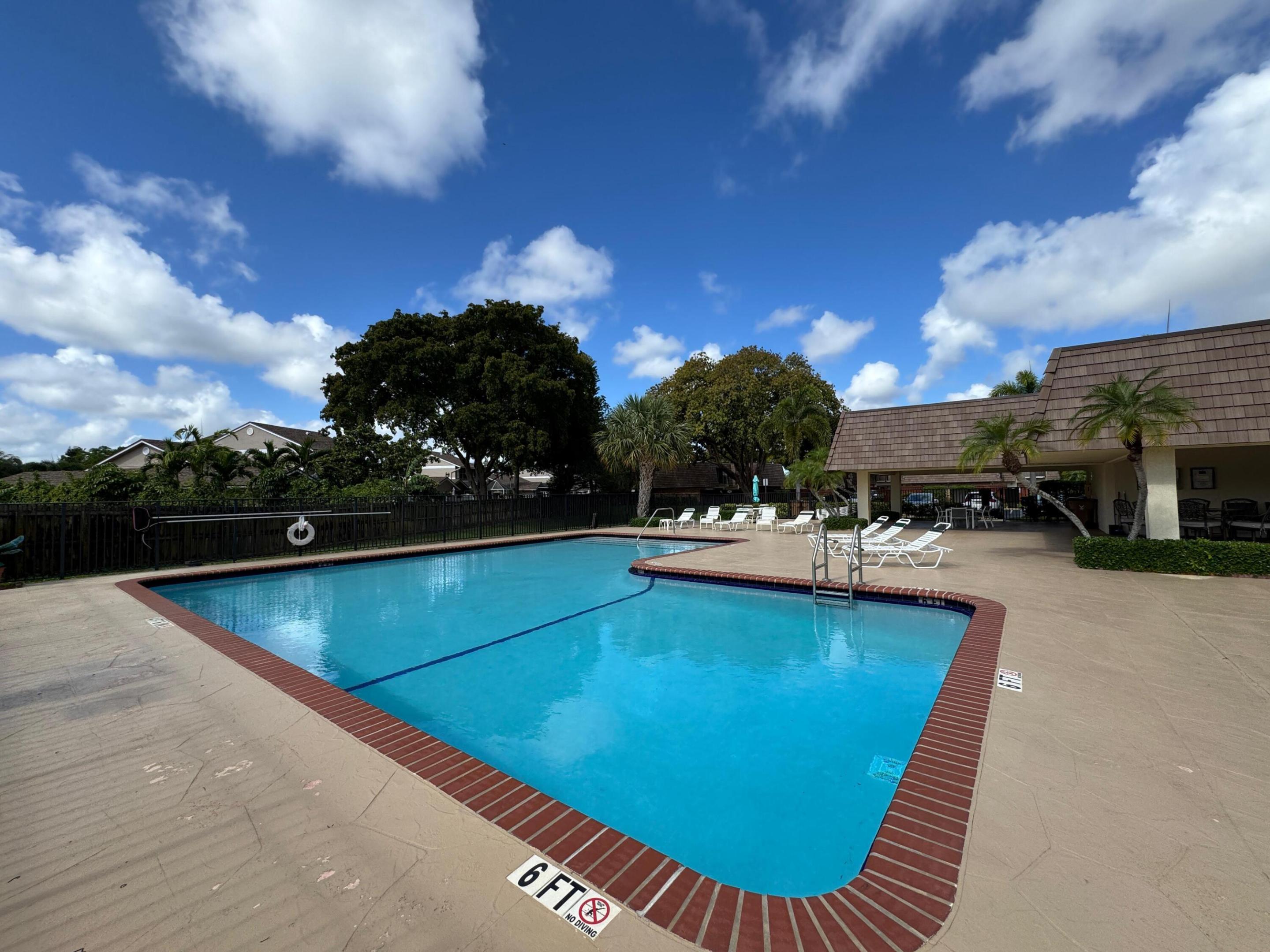 COURTYARDS OF WATERFORD - Residential