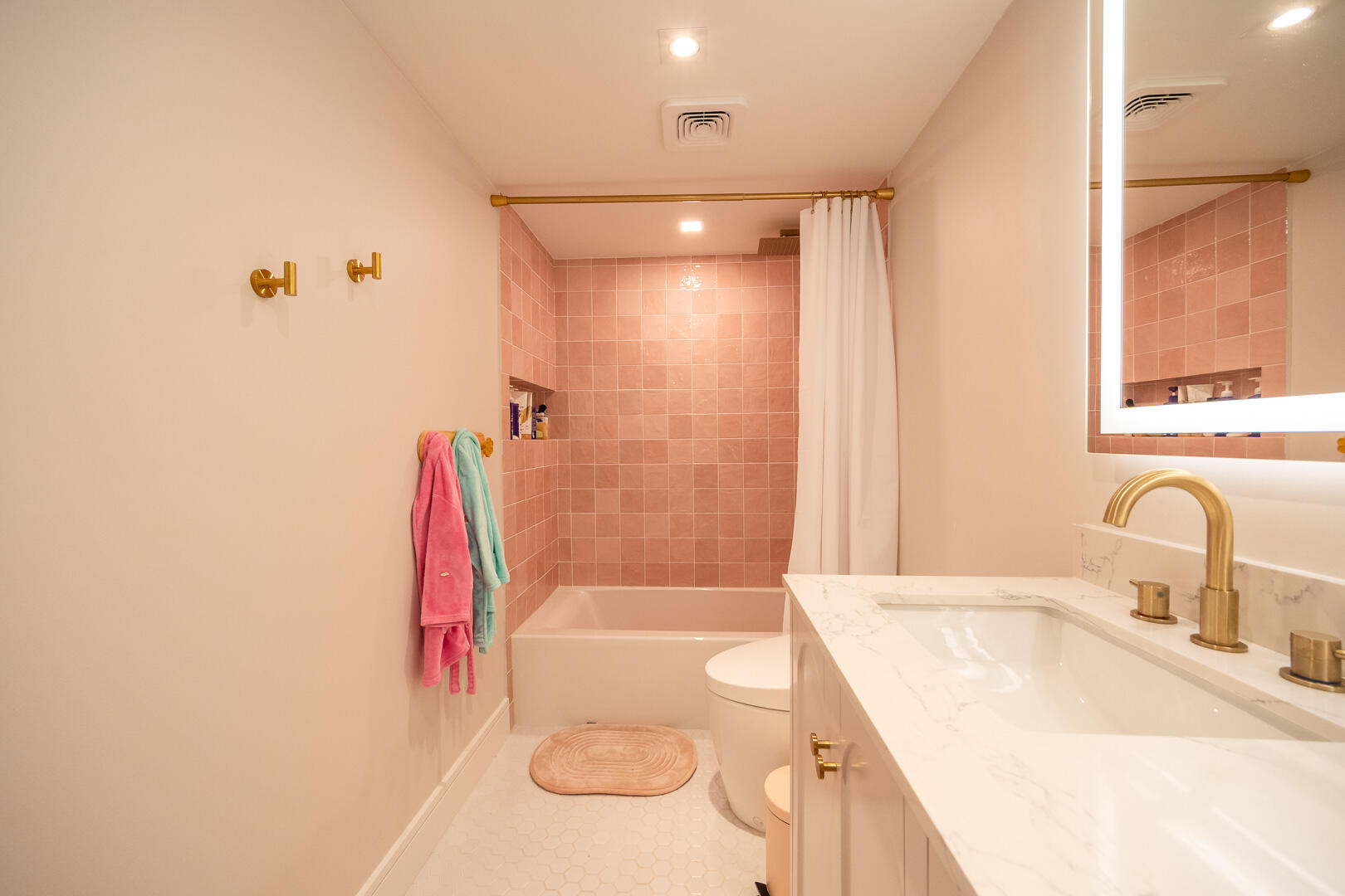 COURTYARDS OF WATERFORD - Residential