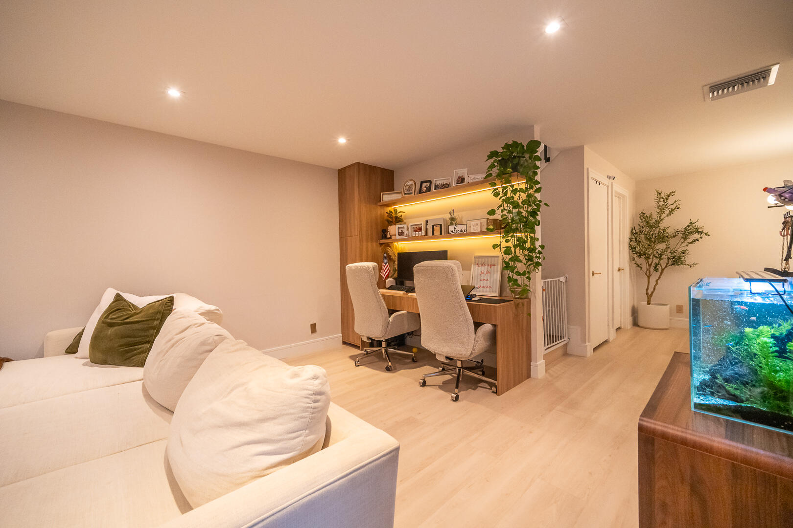 COURTYARDS OF WATERFORD - Residential