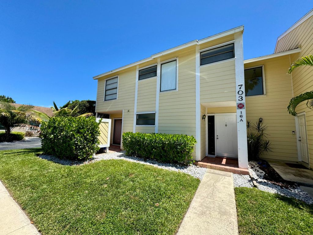Photo of 703 Stonewood Court #16a, Jupiter, FL 33458 (MLS # R10998637)