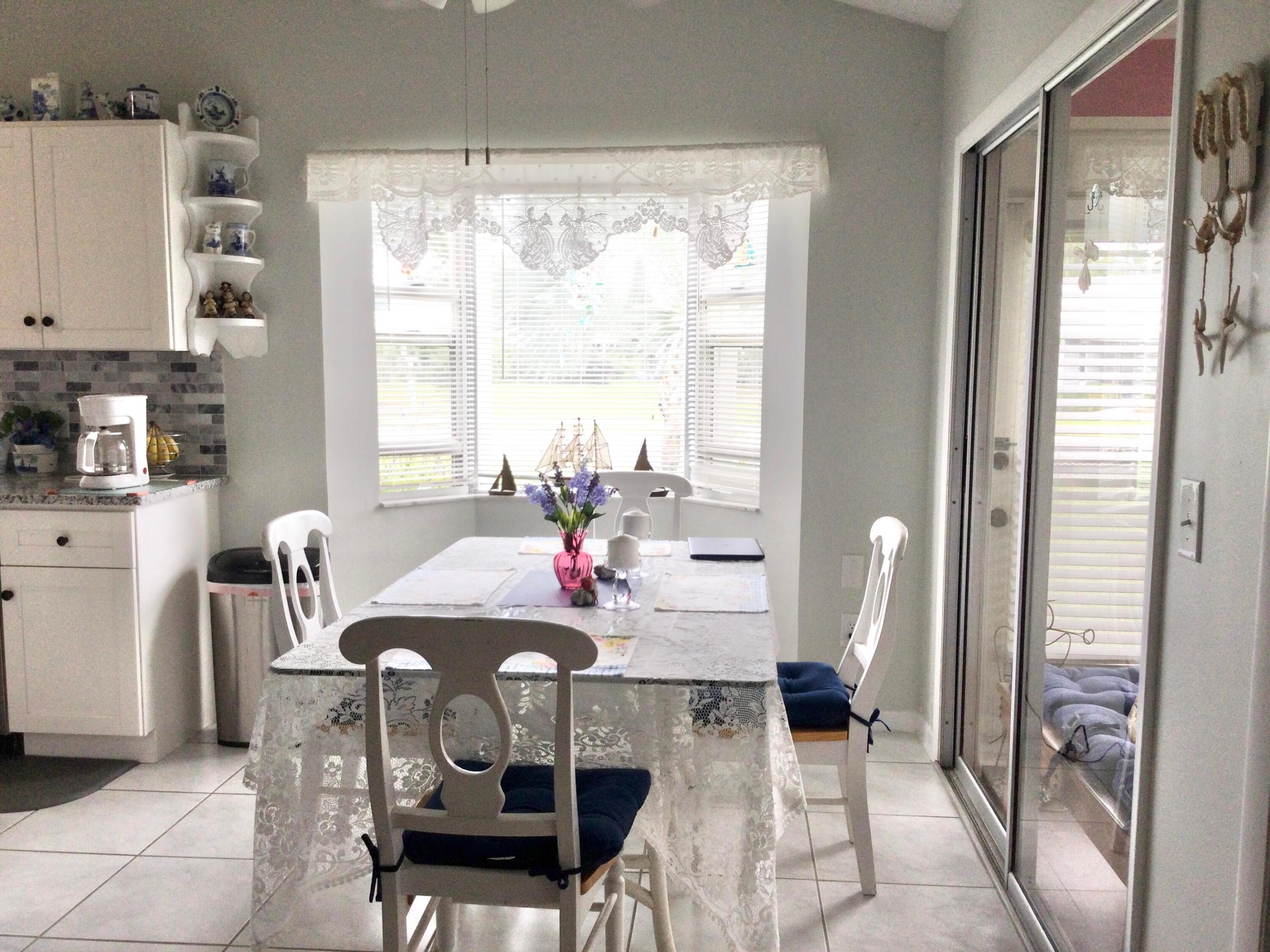 DUCKWOOD - Residential Lease