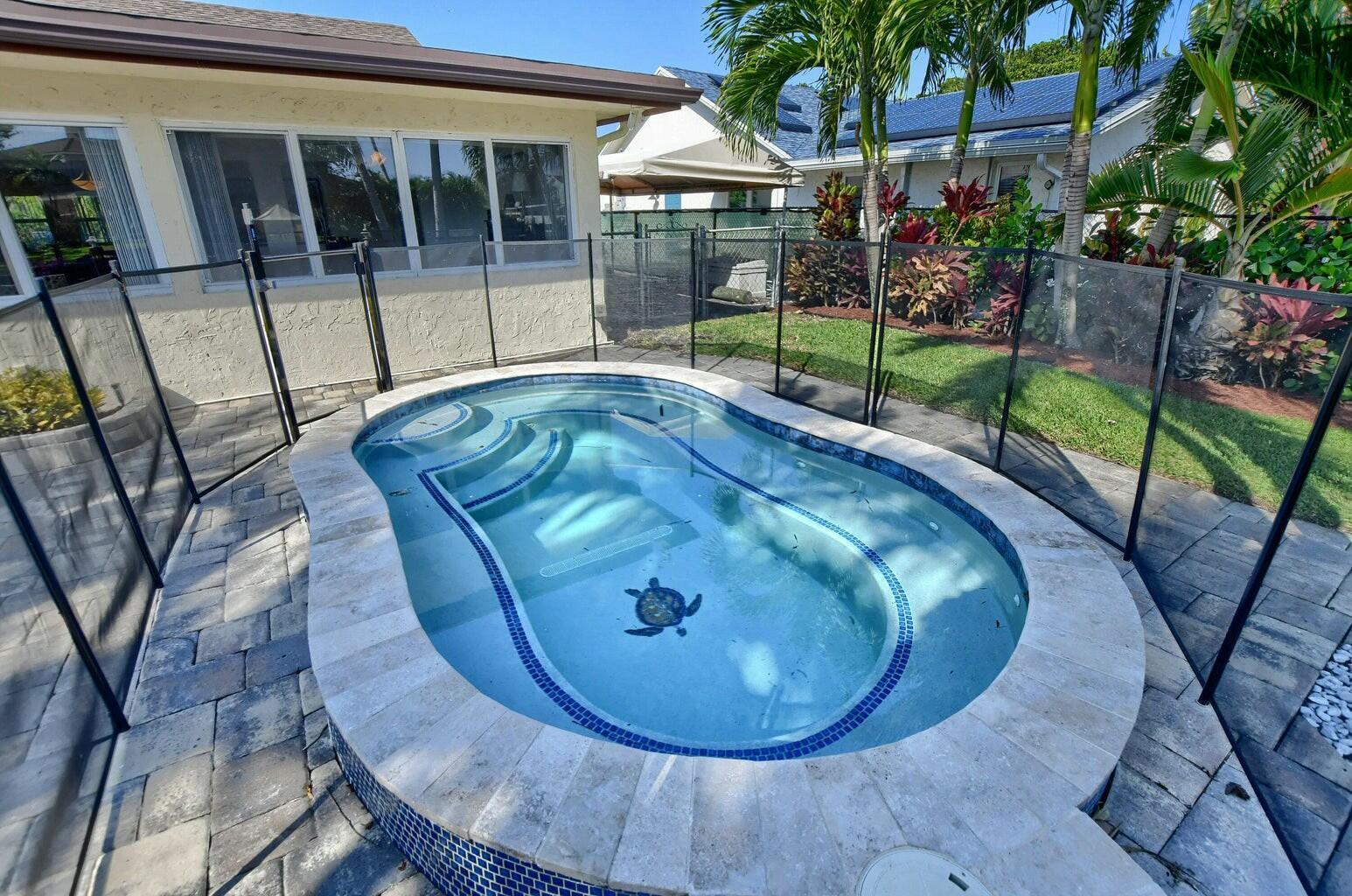 TROPIC PALMS - Residential Lease