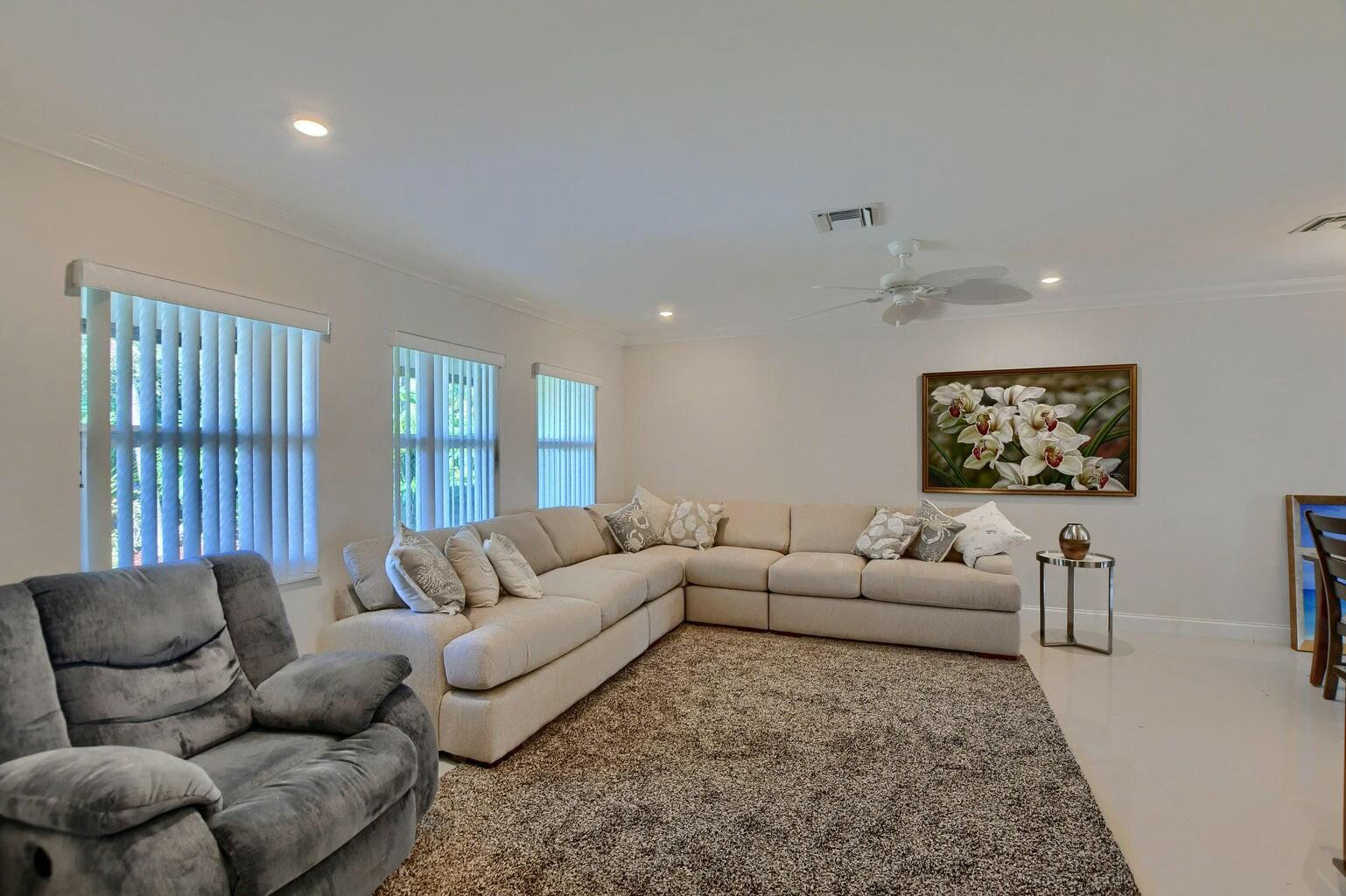 TROPIC PALMS - Residential Lease