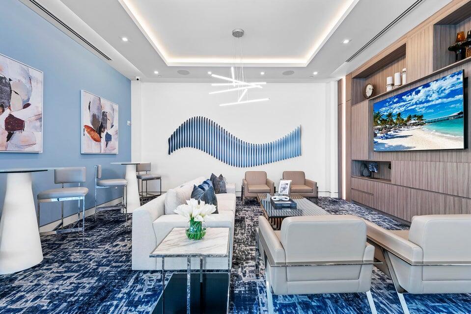 WATER CLUB 3 NORTH PALM B - Residential