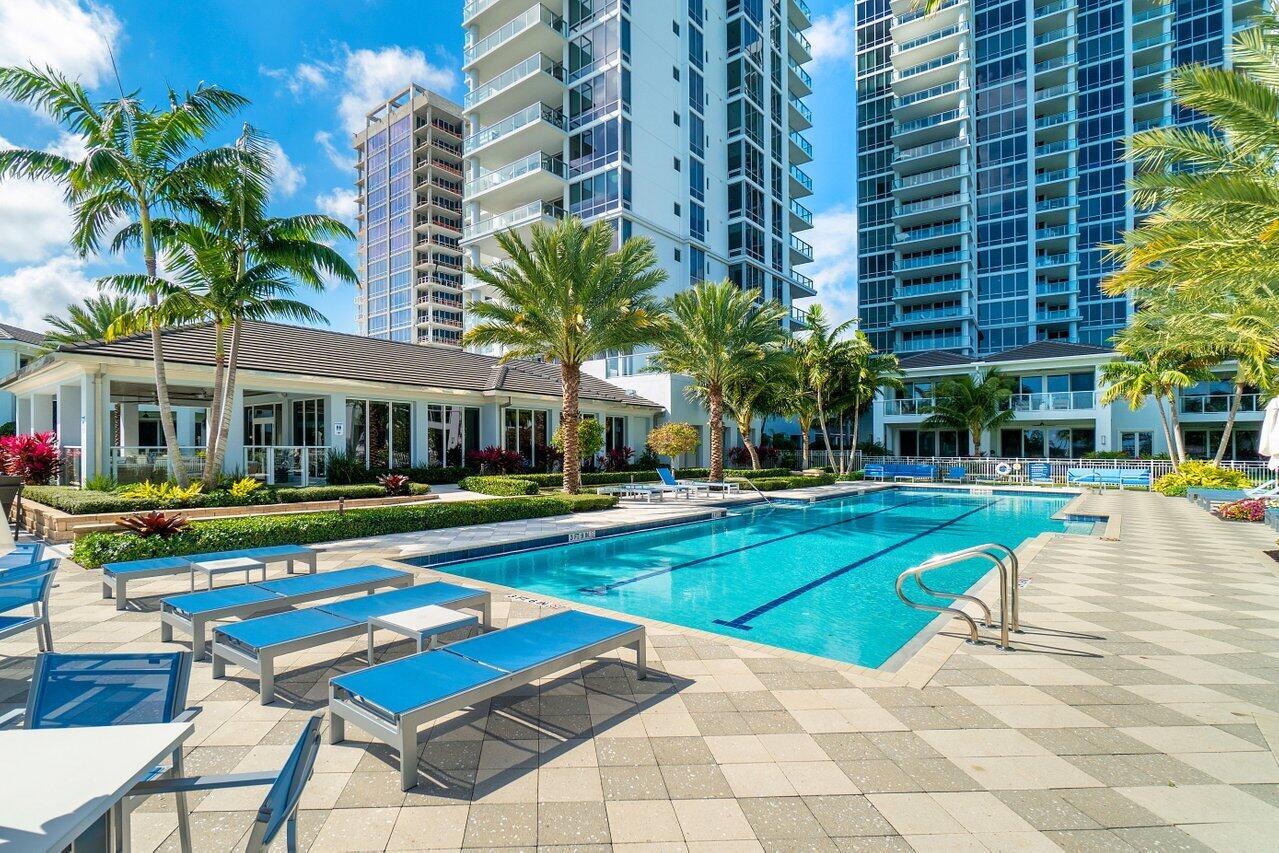 WATER CLUB 3 NORTH PALM B - Residential