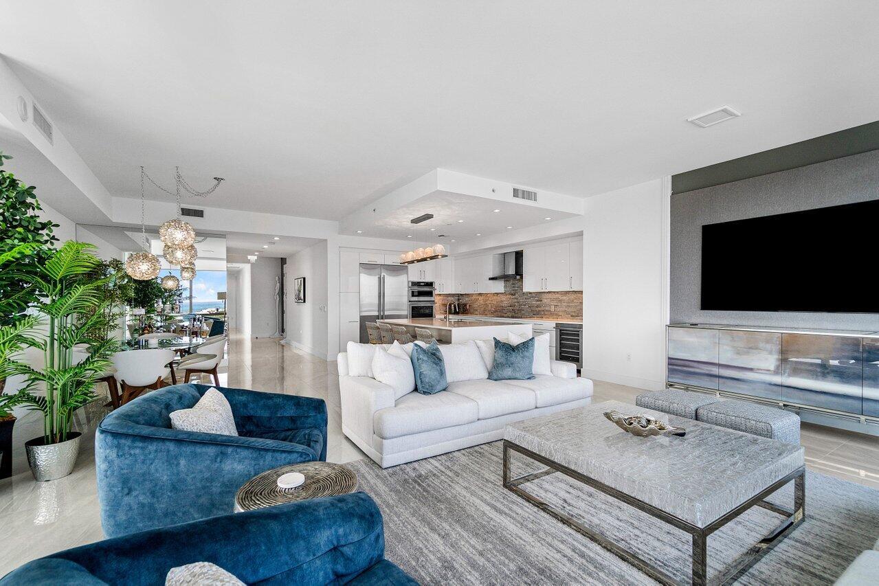 3 Water Club Way 1802