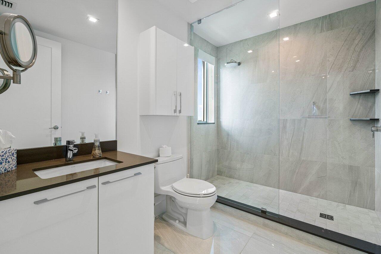 WATER CLUB 3 NORTH PALM B - Residential