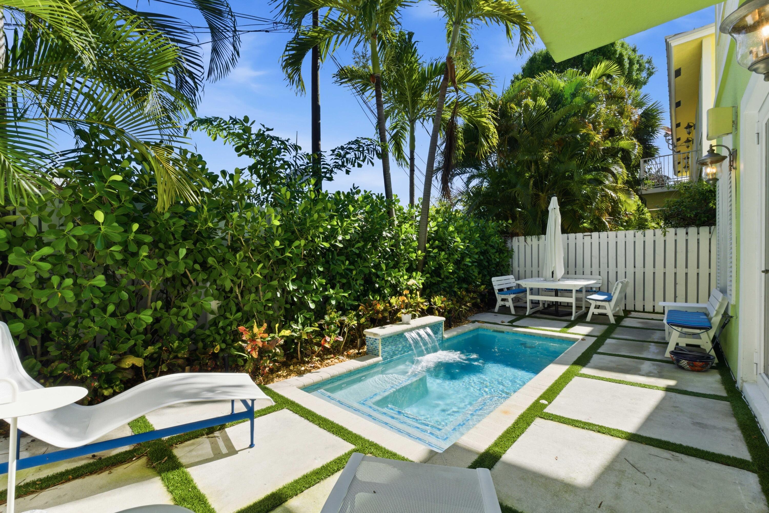 Villas at Mallory Square - Residential