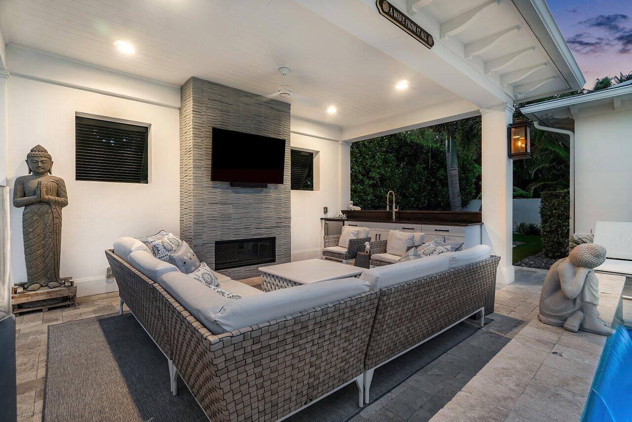 IDA LAKE TERRACE - Residential