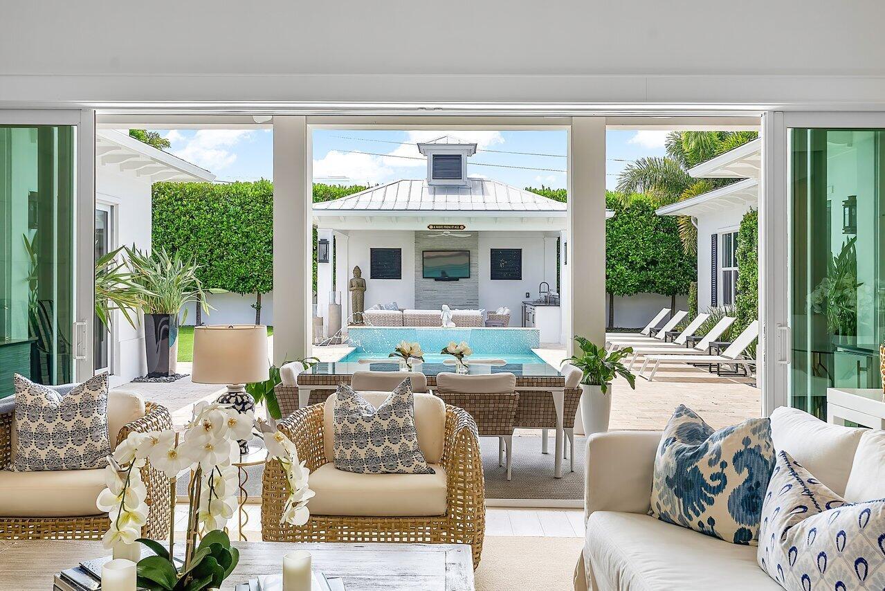 IDA LAKE TERRACE - Residential