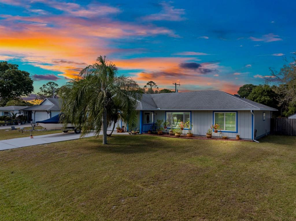 Photo of 7602 Eden Road, Fort Pierce, FL 34951 (MLS # R10876650)
