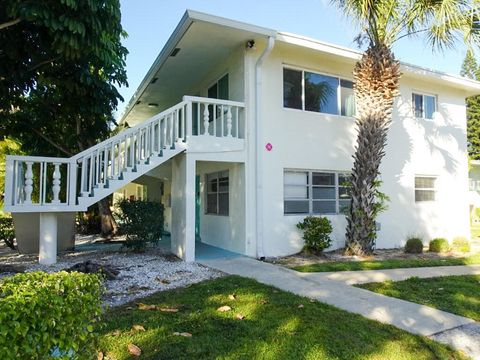 316 SE 1st Street 5c Boynton Beach FL 33435
