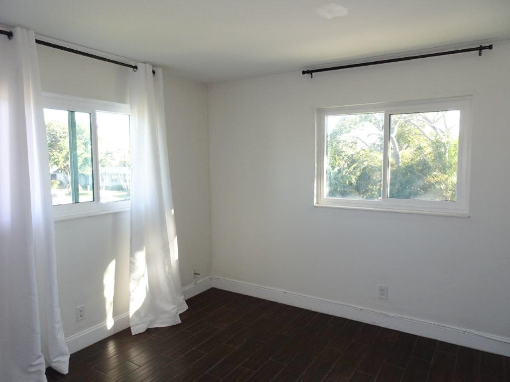 316 SE 1st Street 5c