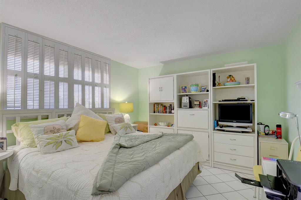 Boca Teeca - Residential