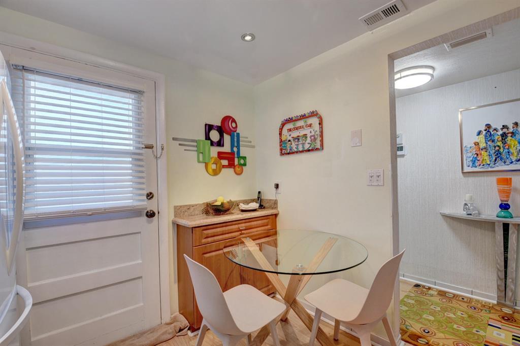 Boca Teeca - Residential