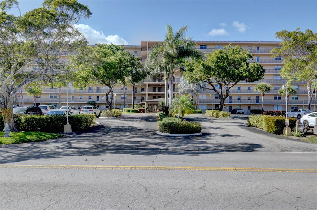 Boca Teeca - Residential