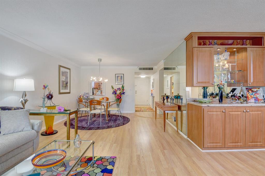 Boca Teeca - Residential