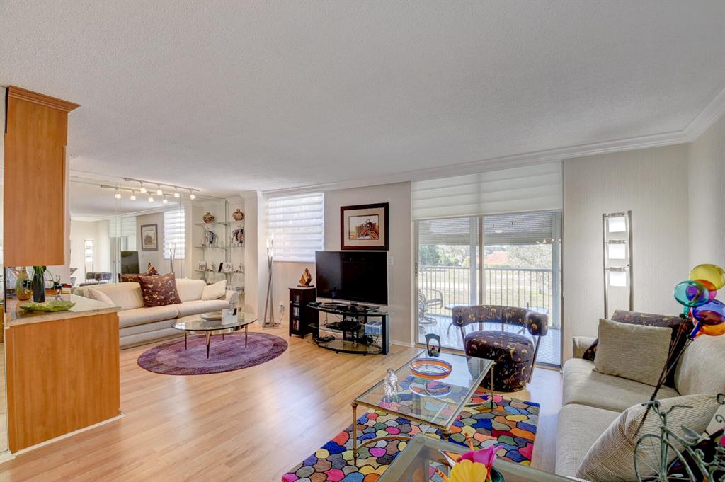 Boca Teeca - Residential