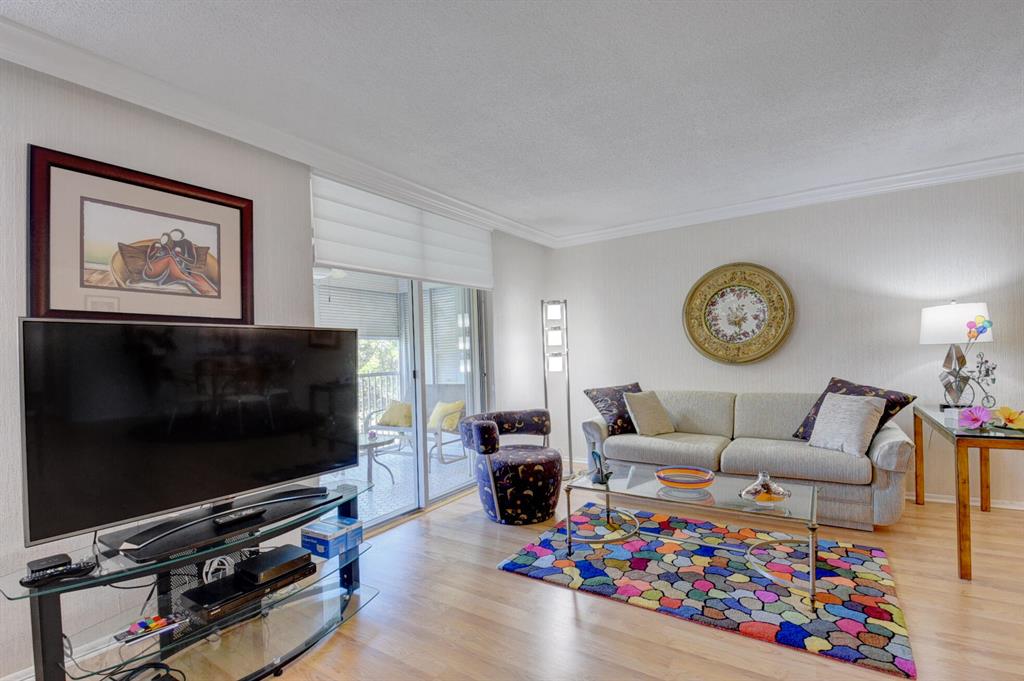 Boca Teeca - Residential