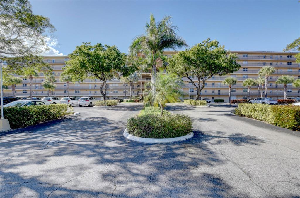 Boca Teeca - Residential