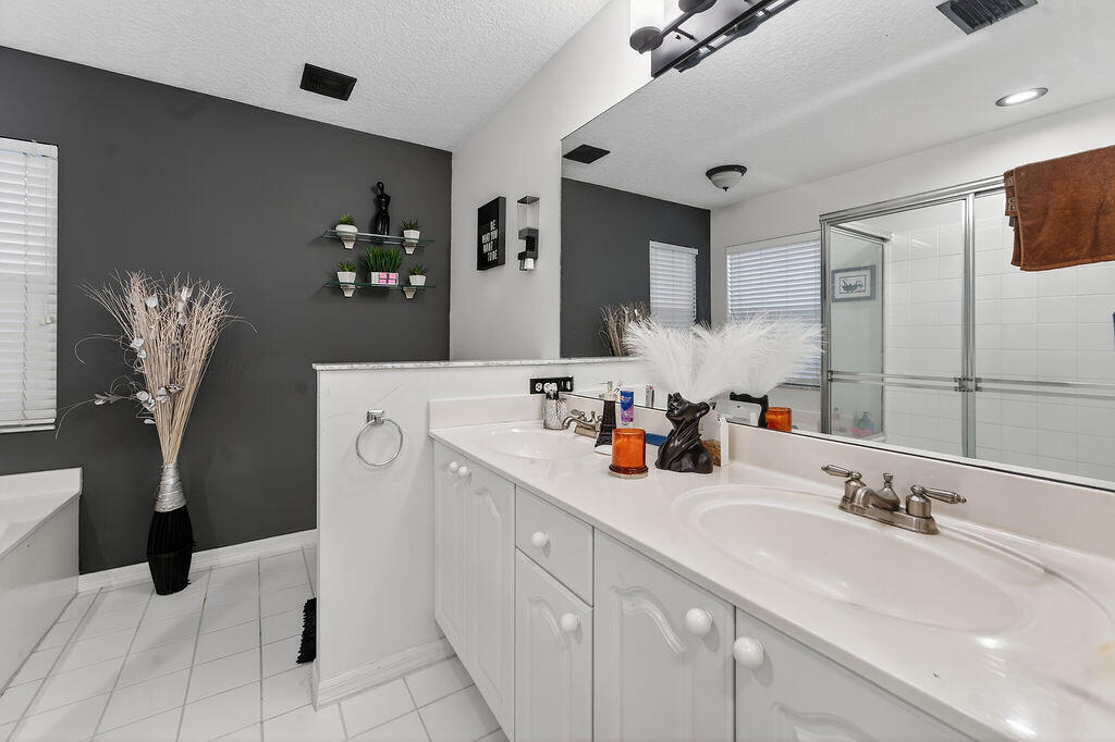 WOODBINE PAR H - Residential