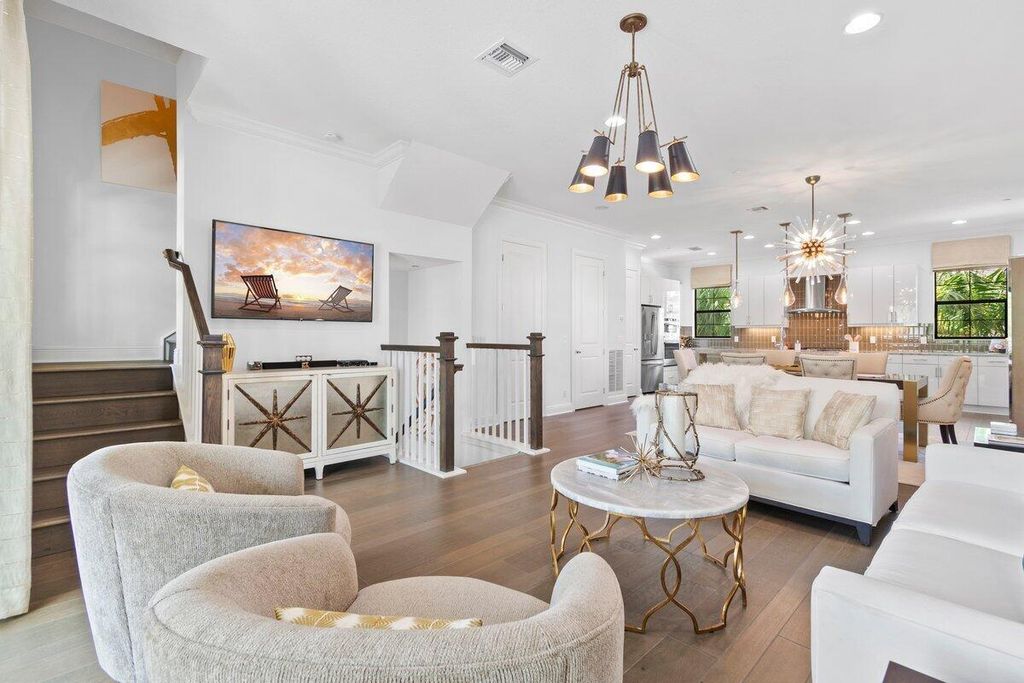 Photo of 7107 Edison Place, Palm Beach Gardens, FL 33418 (MLS # R10926562)