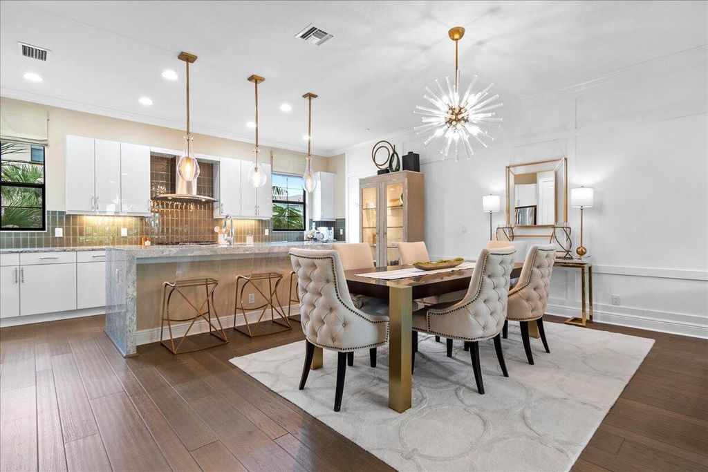 Photo of 7107 Edison Place, Palm Beach Gardens, FL 33418 (MLS # R10926562)