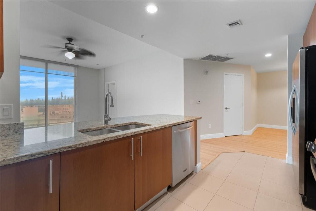 OCEAN MARINE YACHT CLUB - Residential Lease