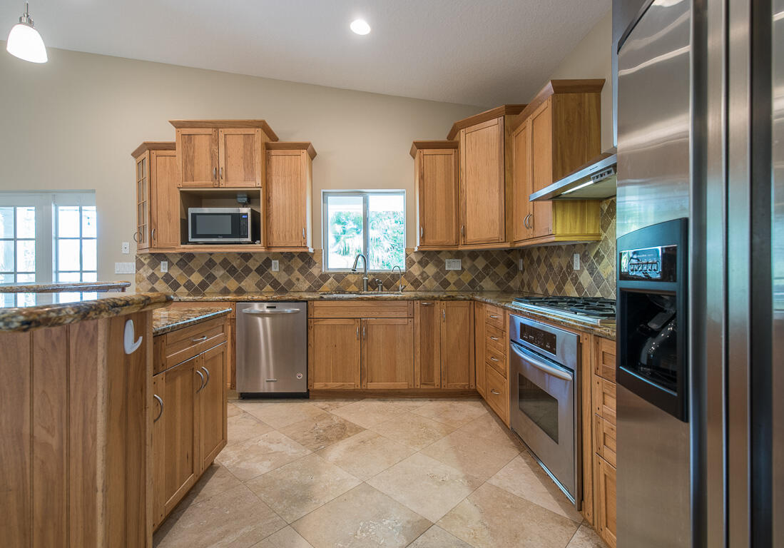 SPANISH VILLAGE - Residential Lease