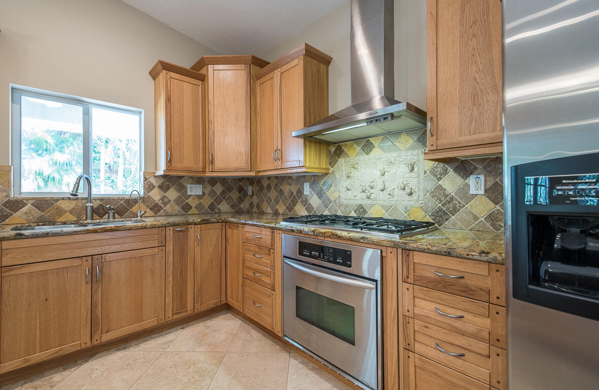 SPANISH VILLAGE - Residential Lease