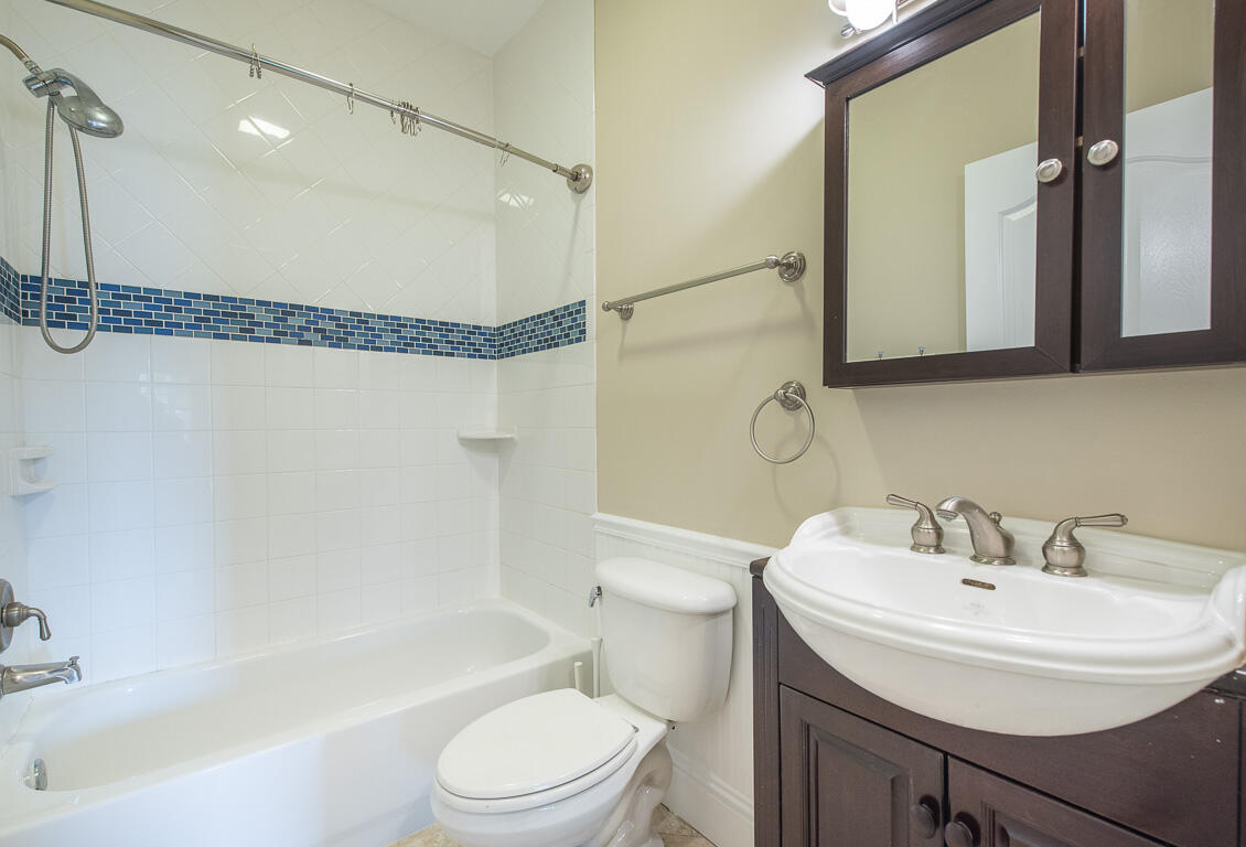 SPANISH VILLAGE - Residential Lease