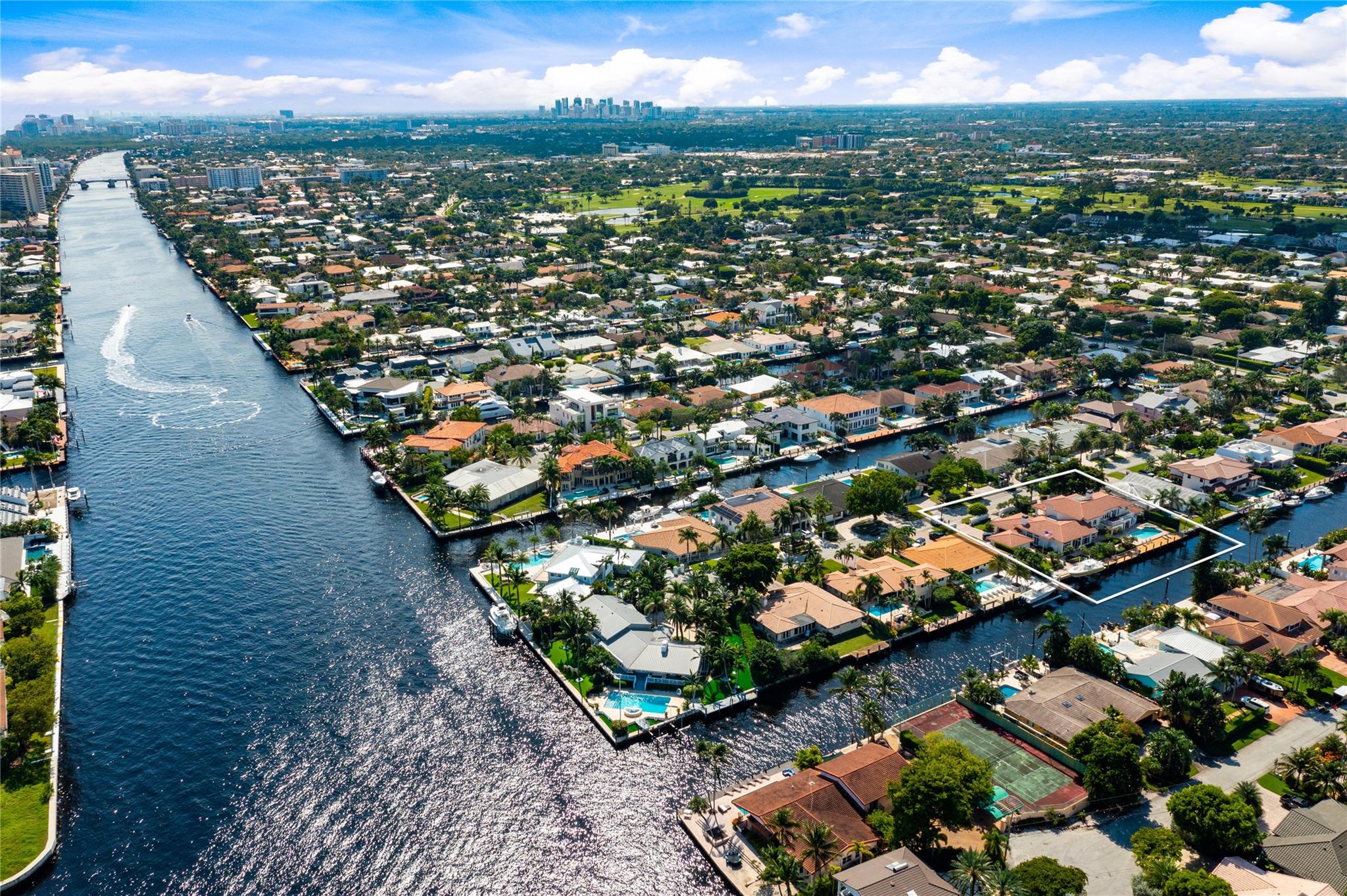 CORAL RIDGE COUNTRY CLUB - Residential
