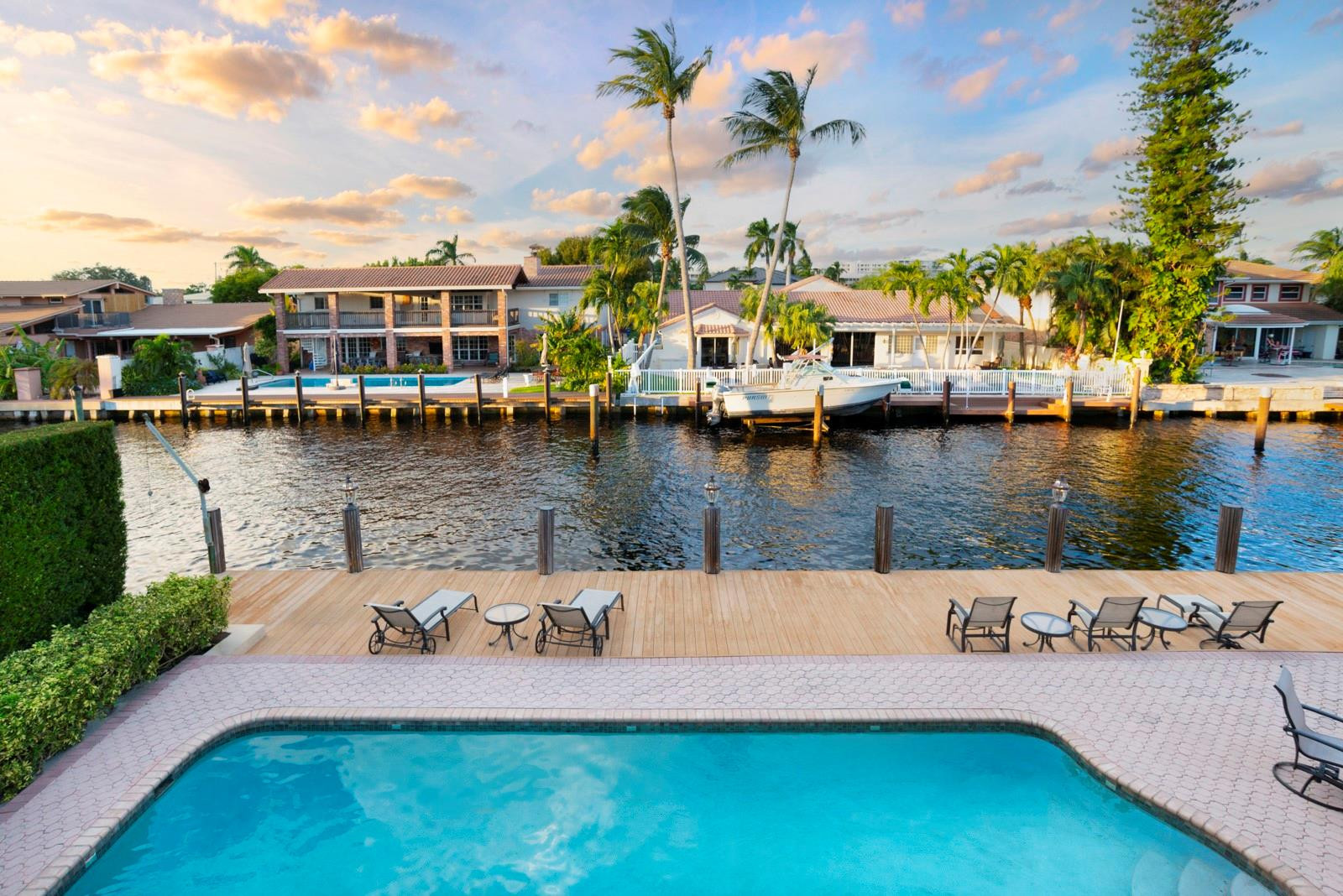 CORAL RIDGE COUNTRY CLUB - Residential